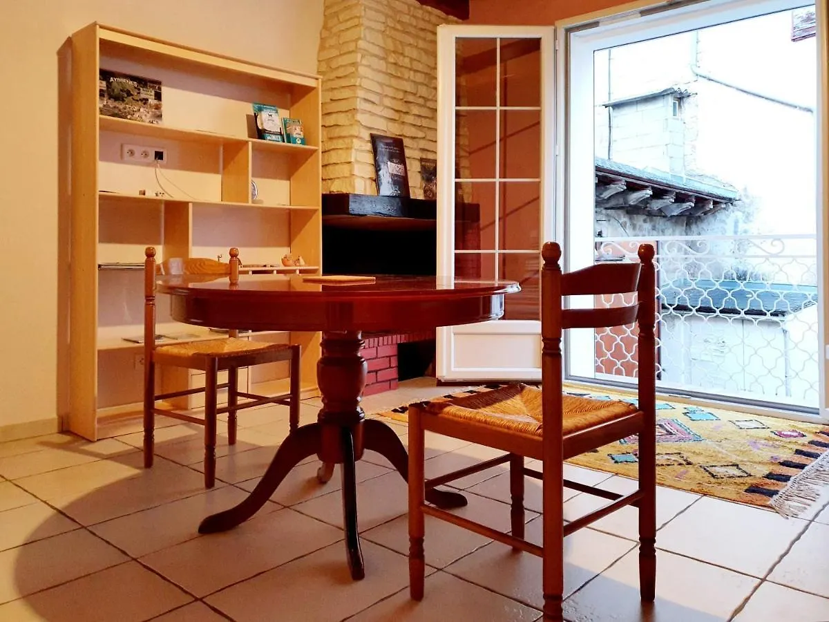 Logement Entier Chez Lea Et Brevia Saint-Beauzely