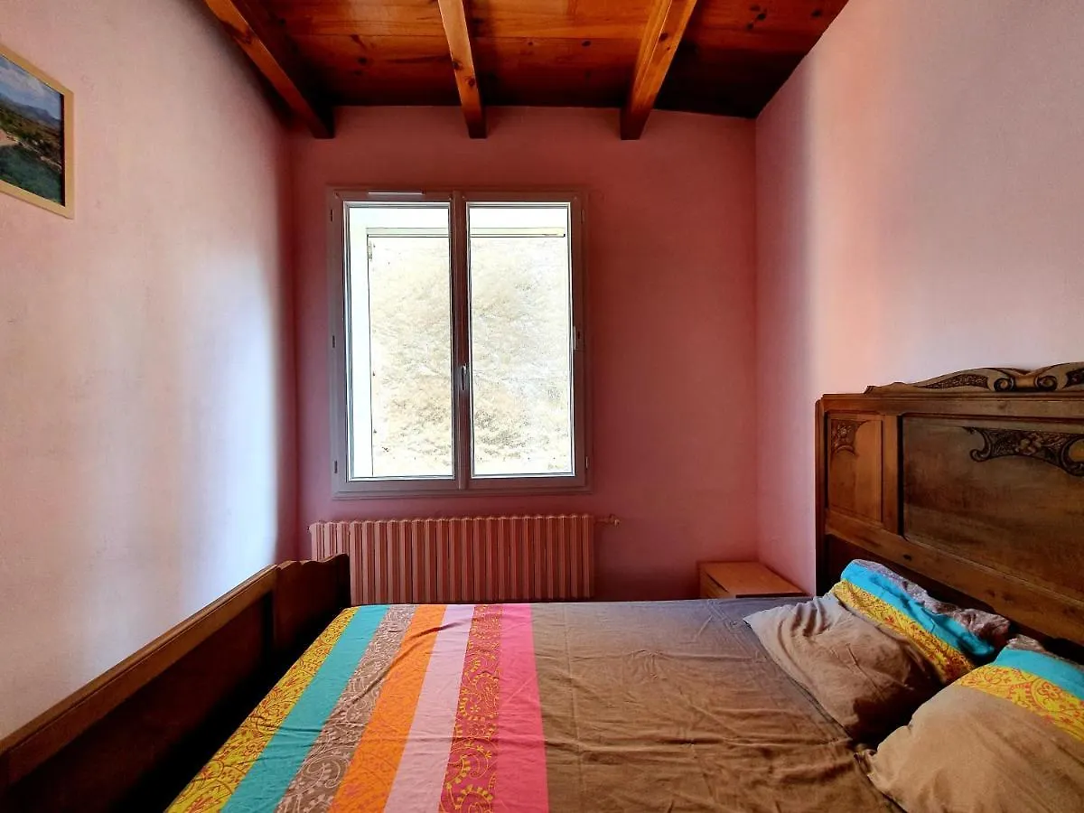 Logement Entier Chez Lea Et Brevia Saint-Beauzely 0*,  프랑스